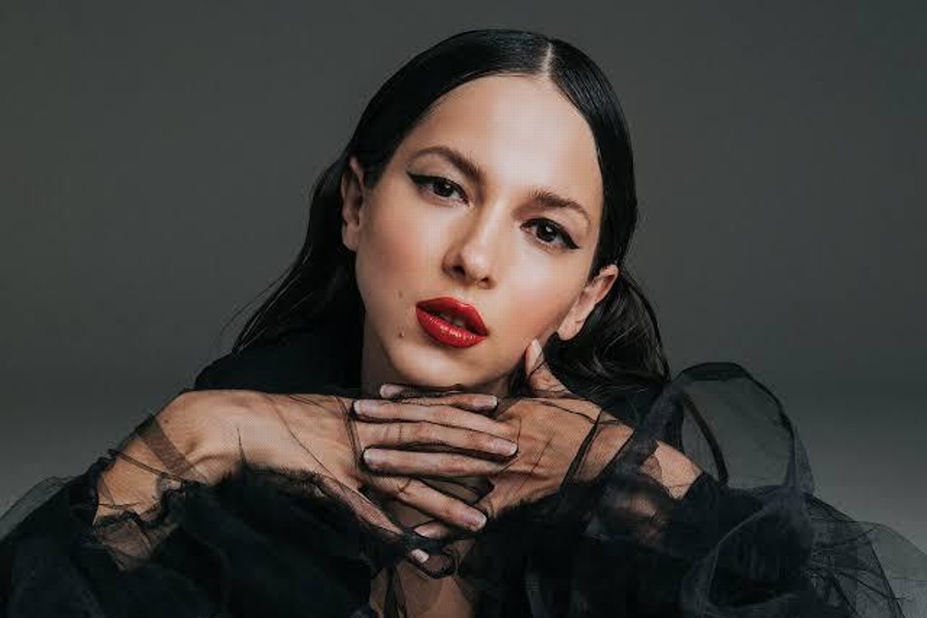 Paty Cantú conducirá reality de Netflix