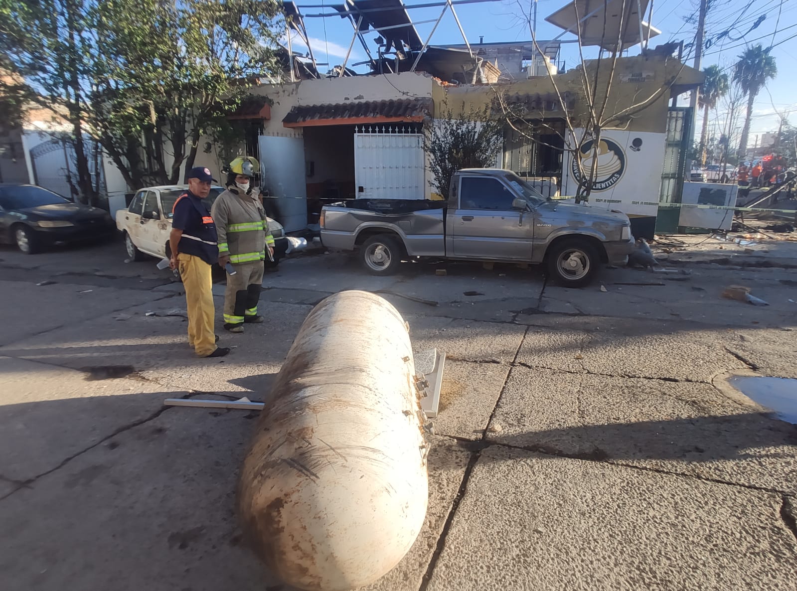 Fuga de gas desató explosión en una tortillería en Jesús María