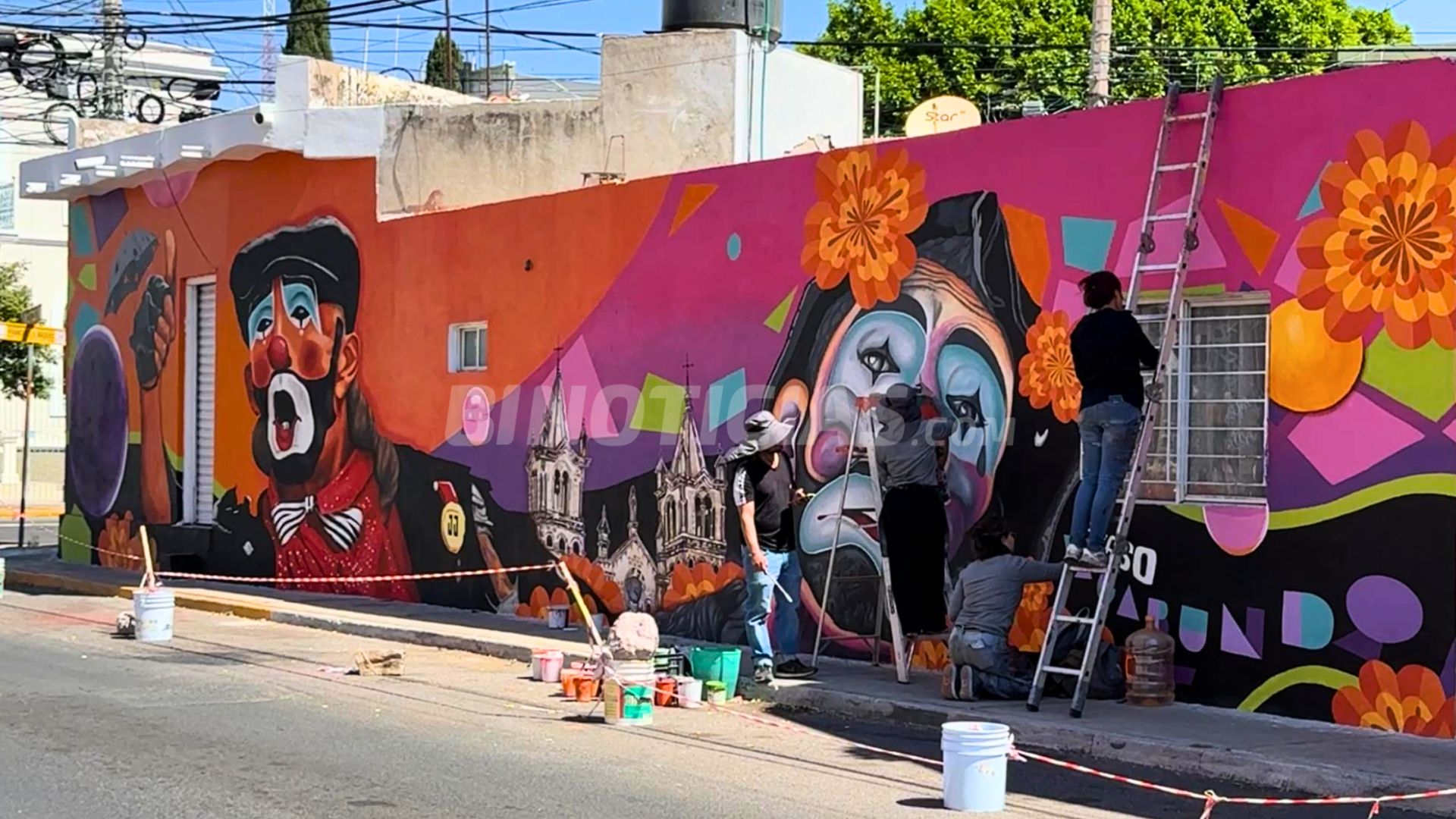 El mural es un lienzo de 73 m2.