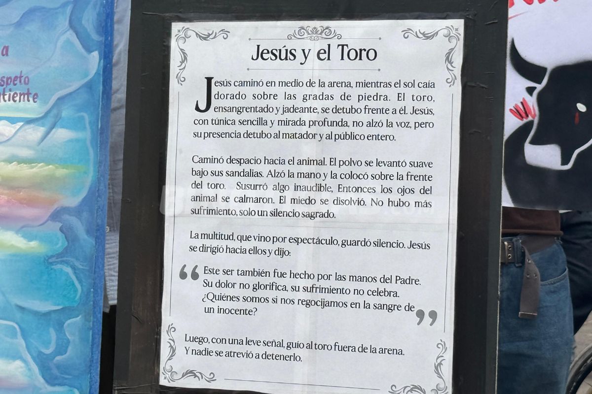 Entre los carteles que llevaron.