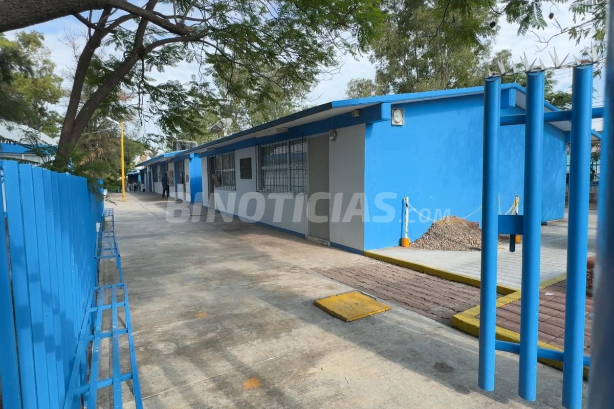 De acuerdo con las propias autoridades del plantel, se tiene el conocimiento del hecho desde hace tres semanas.