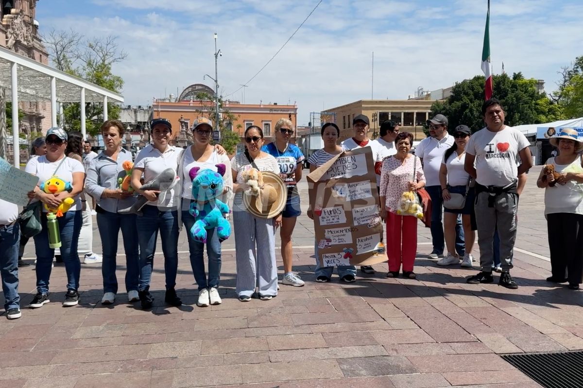 Sólo un aproximado de 20 personas respondieron a la convocatoria.