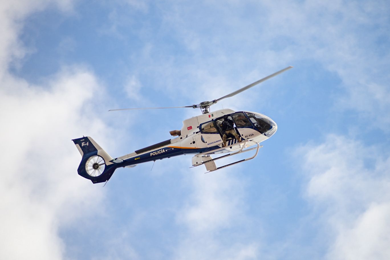 Helicóptero 