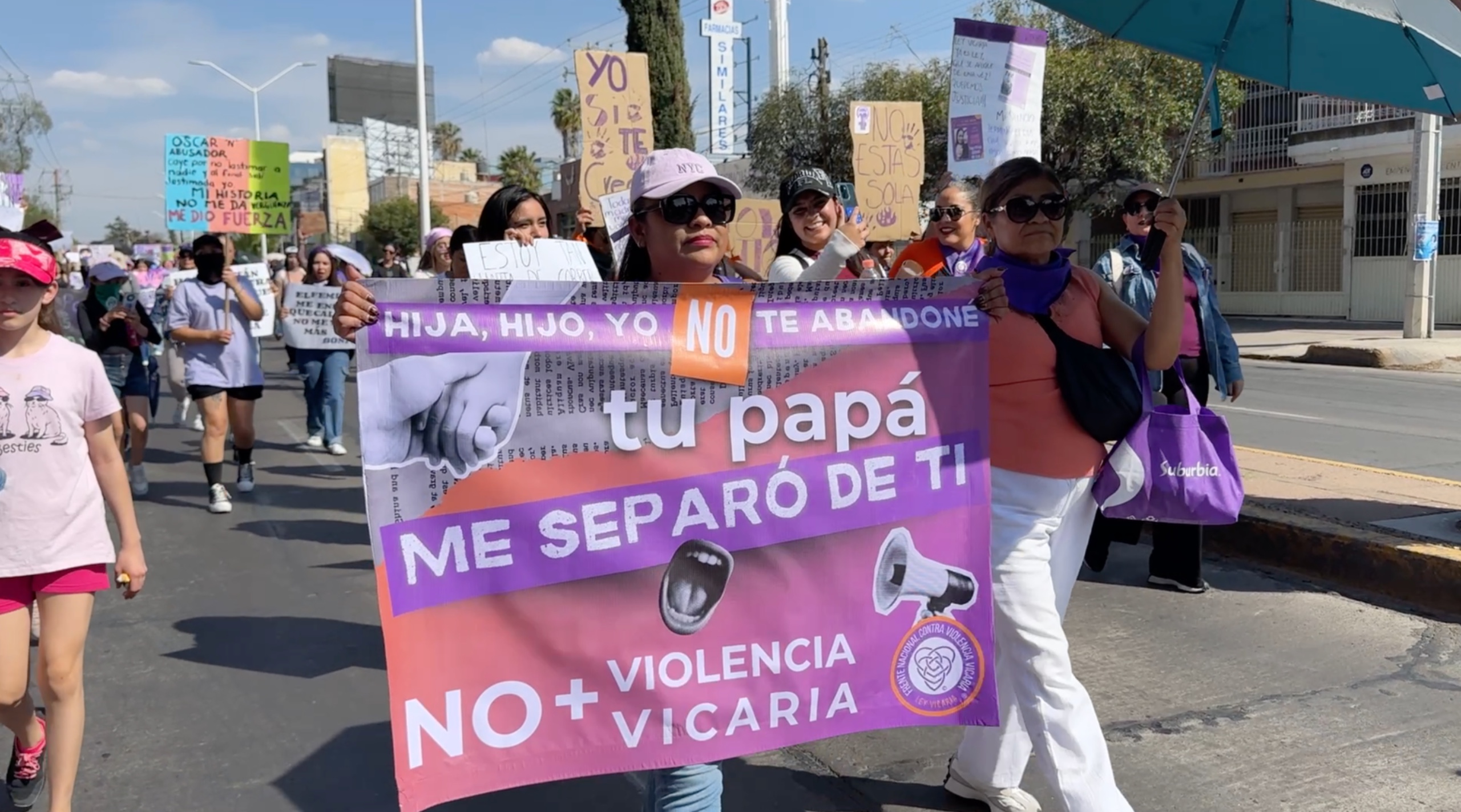 rente Nacional Contra la Violencia Vicaria participó en la manifestación.