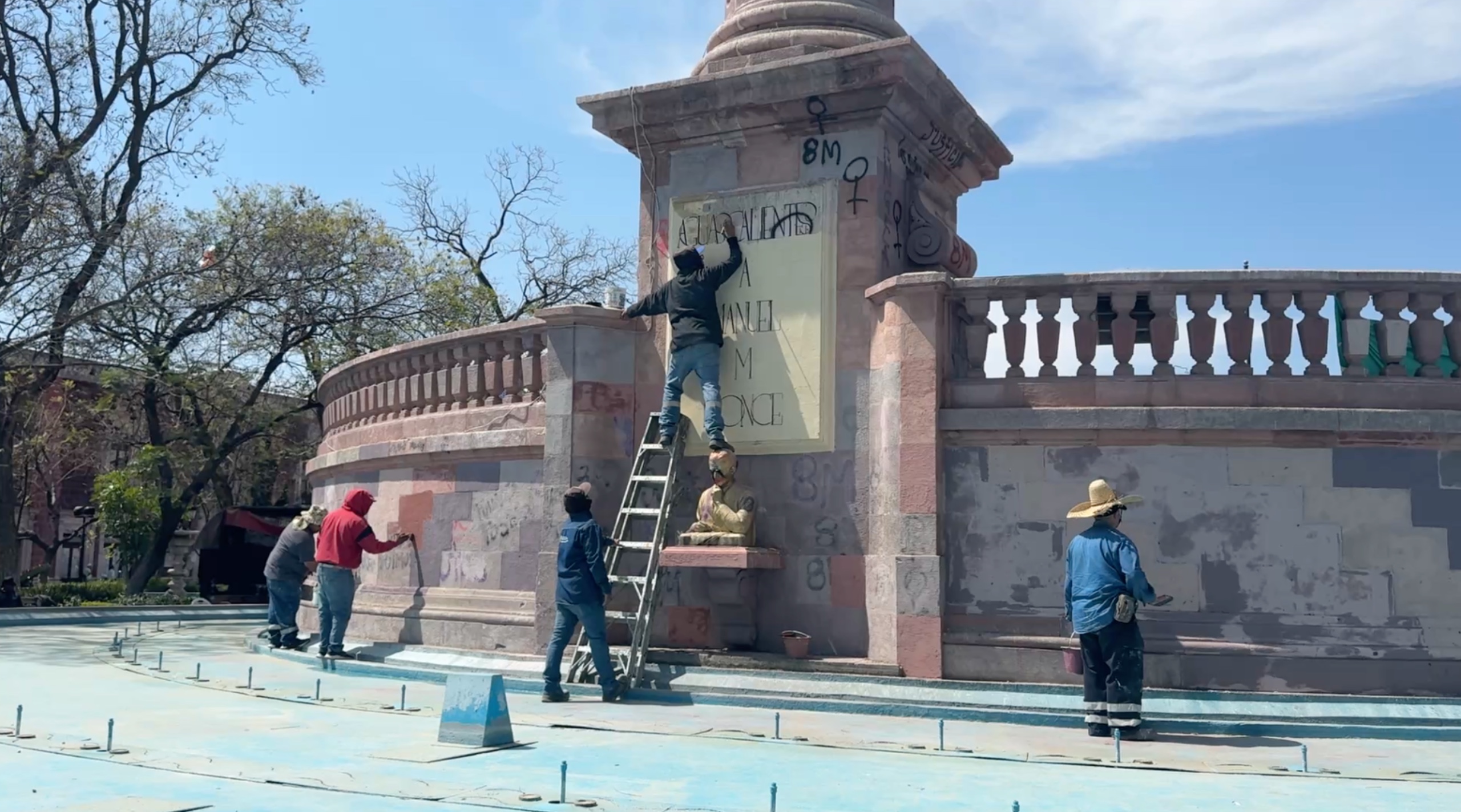 Personal de Servicios Públicos Municipales comenzaron restauración este lunes 9 de marzo.