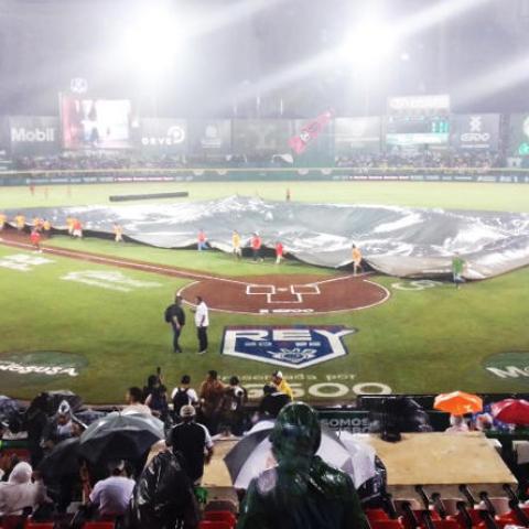 Suspenden el tercero de la serie por lluvia