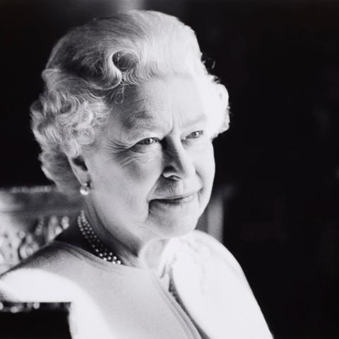 Revelan certificado de defunción de la reina Isabel II