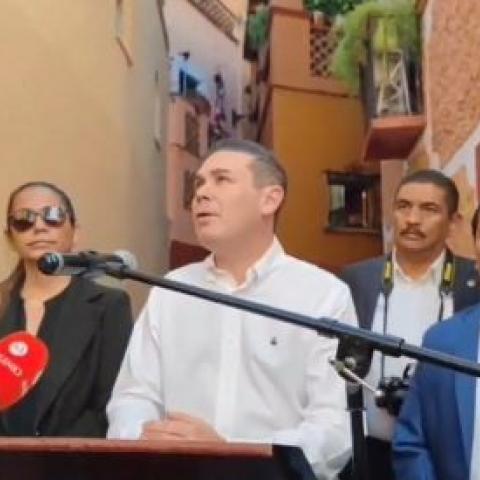 Reapertura del Callejón del Beso