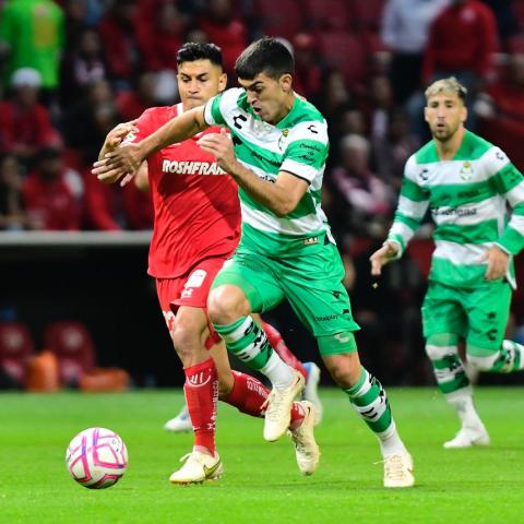 Santos y Toluca empataron en la ida