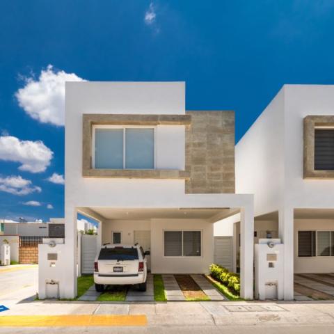 Llegada de familias zacatecanas puede ocasionar un encarecimiento de la vivienda, advierten empresarios 