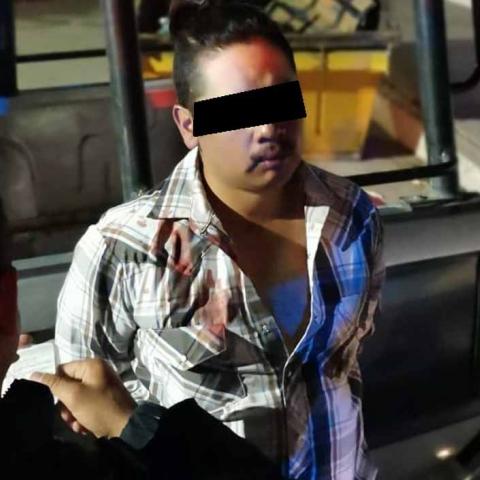 El agresor se retiró momentáneamente, pero fue a su casa para buscar el arma blanca y regresar