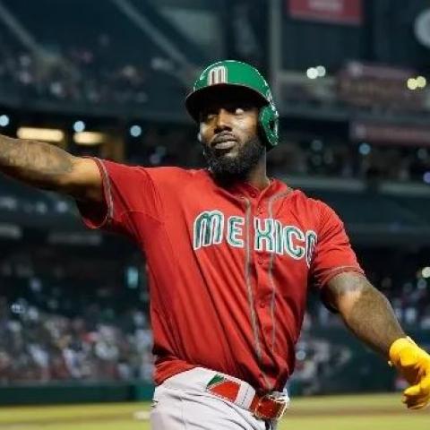 México 10-3 Canadá