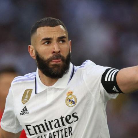 Supera al mítico Raúl quien marcó 15