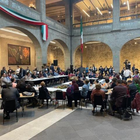 Senado aprueba reformas en sesión exprés