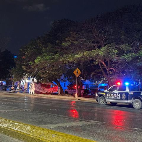 Encuentran cabezas humanas y mensaje amenazante frente a la Guarnición Militar de Cancún