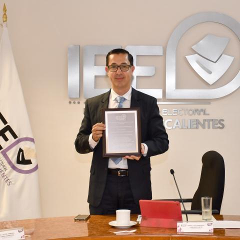 Fernando Landeros 