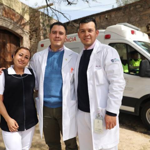 ISSEA abre 400 vacantes para médicos, enfermeros y laboratoristas