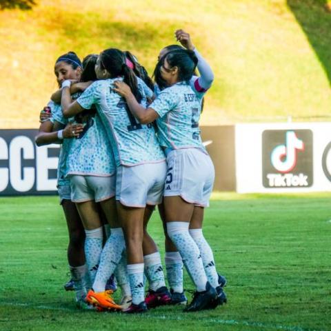 México 4-0 Republica Dominicana