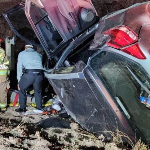 Una barra metálica de contención quedó incrustada en el asiento del copiloto
