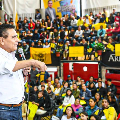 Aparece ya Silvano Aureoles en el padrón de funcionarios inhabilitados de Michoacán