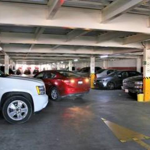 Estacionamientos Públicos