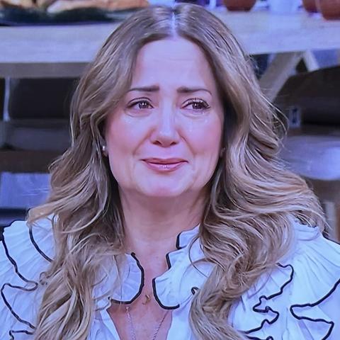 Andrea Legarreta reaparece en Hoy tras la muerte de su mamá