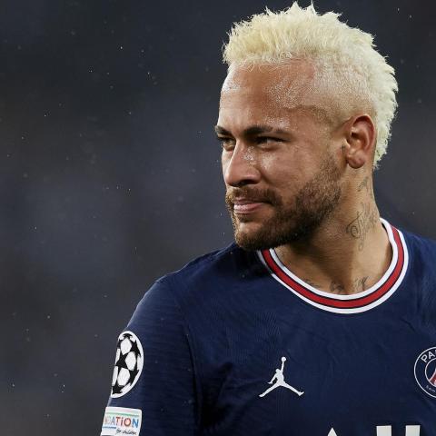 El jugador no participó en el primer partido con PSG.