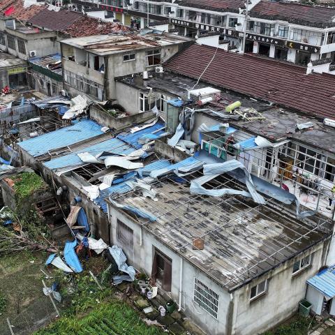 En China se registran estragos de dos tornados en horas diferentes