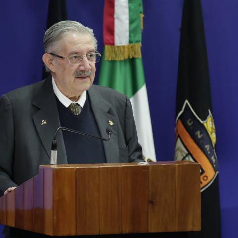 Ministro de la SCJN defiende la independencia judicial y aclara acusación