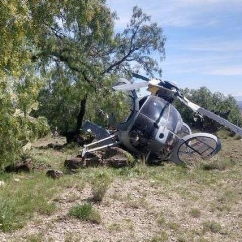 Mueren 3 militares de la Sedena tras desplome de su helicóptero en Durango