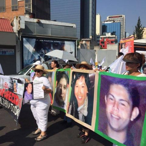 Recibe 'Familiares por Nuestros Desaparecidos de Jalisco' Premio de Derechos Humanos Rey de España 
