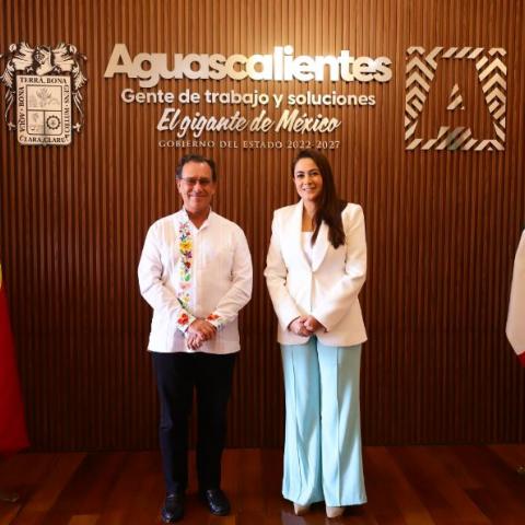 Tere Jiménez y Manuel Carvalho