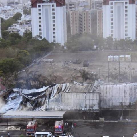 Incendio en parque recreativa