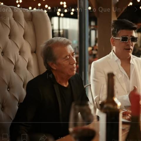 La Santísima Voladora presenta versión de "Lo que un día fue no será" al lado de Napoleón