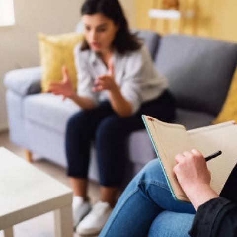 Aumenta la demanda de atención psicológica; sector público y privado se ven rebasados