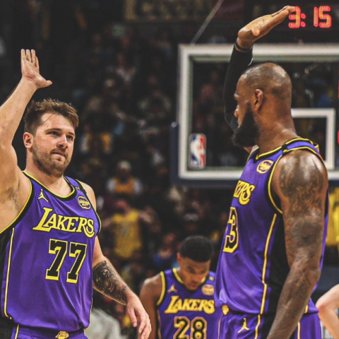 LAKERS VS NUGGETS 2025