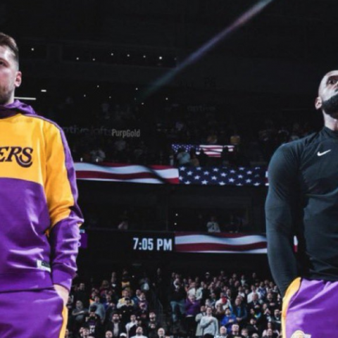 LAKERS VS WOLVES 2025