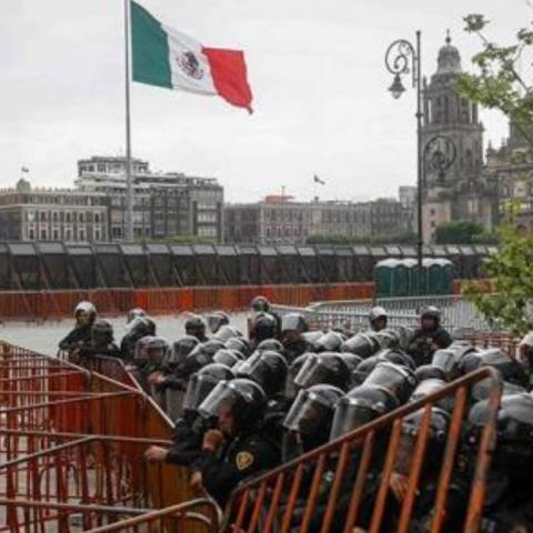 violencia en Palacio Nacional
