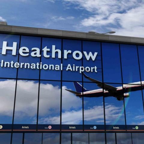 Reanuda opereciones el aeropuerto de Heathrow