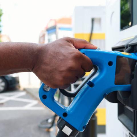Aguascalientes reporta ligeras reducciones en el precio de la gasolina en marzo