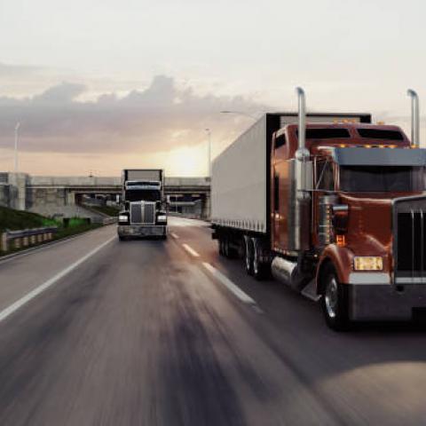AMOTAC rechaza nueva medida de balización de unidades y exige mayor seguridad en carreteras