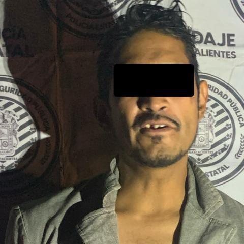 En su descontrol y al ver que llegaba la policía, se provocó algunas lesiones con arma blanca