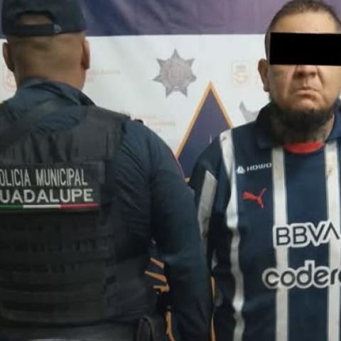 Detienen al rapero Millonario por ingresar a un domicilio y causar destrozos