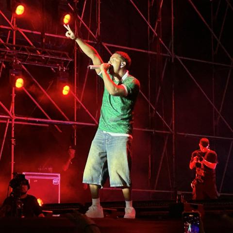 Noche de reggaetón en la Feria de San Marcos con Myke Towers