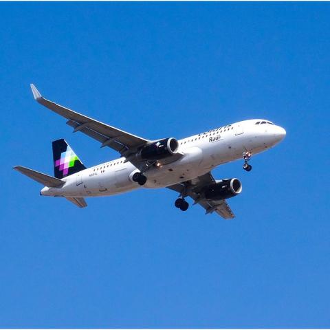 Avión de Volaris 