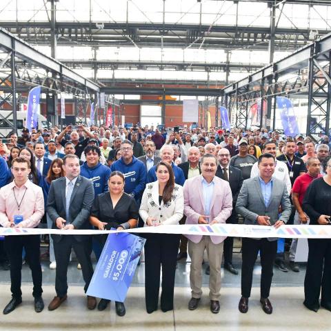 Inauguración expo transporte público 2025