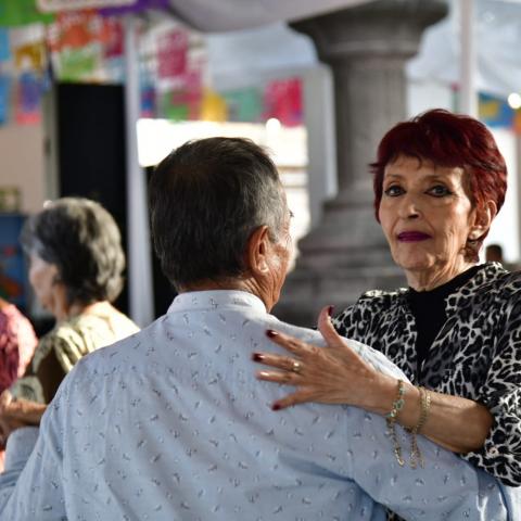 Adultos mayores