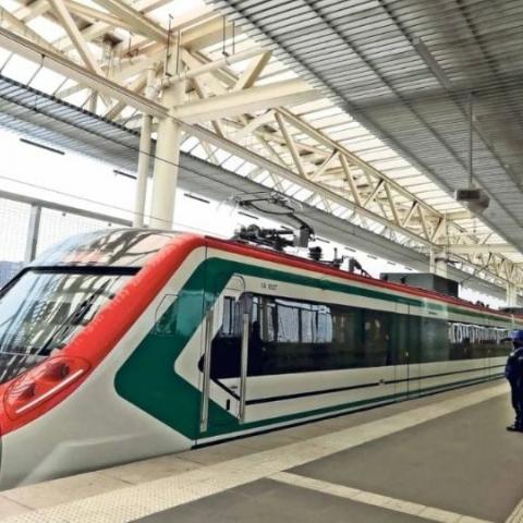 Muestran avances en la construcción del tren México–Pachuca