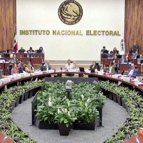 INE rechaza cancelar candidaturas del Poder Judicial