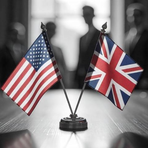 Banderas de Estados Unidos y Reino Unido 